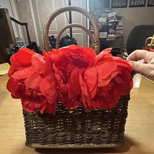 Gretchen Scott Tote Bag Medium Womens Wicker Red Flower Applique Purse *Spots*